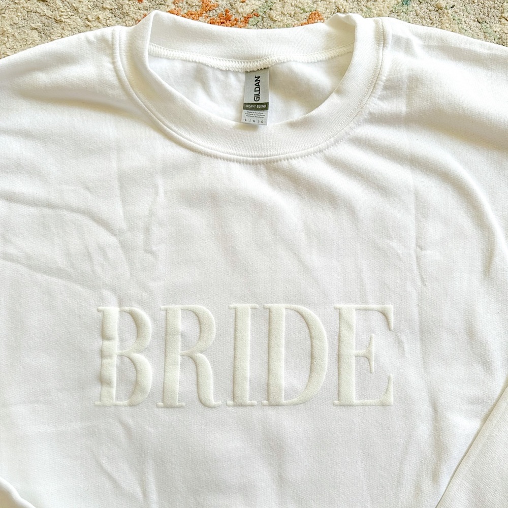 NEW, BRIDE sweatshirt (L)